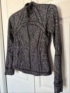Lululemon Speckled Black & White Zip-Up Athletic Jacket
